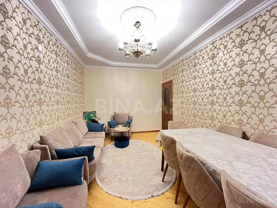 4 otaqlı Köhnə tikili, Yeni Yasamal q., Bakı