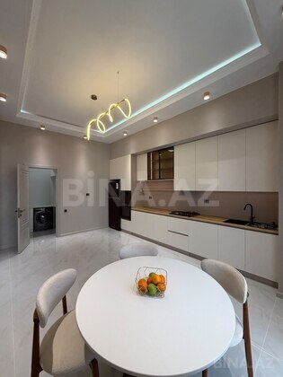 4 otaqlı Həyət evi/Bağ evi, Mərdəkan q., Bakı