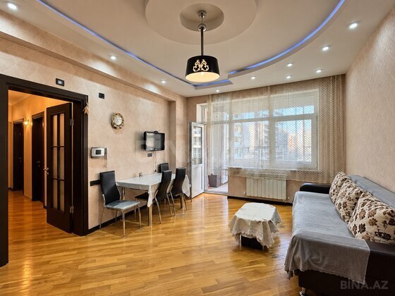 2 otaqlı Yeni tikili, 8 Noyabr m., Bakı
