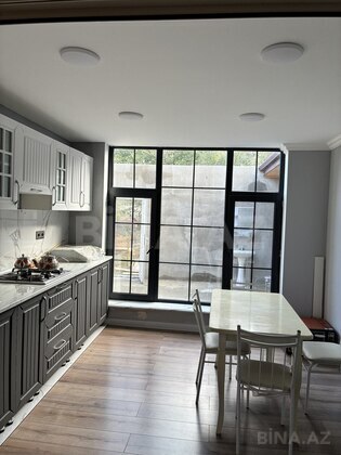 6 otaqlı Həyət evi/Bağ evi, Saray q., Bakı