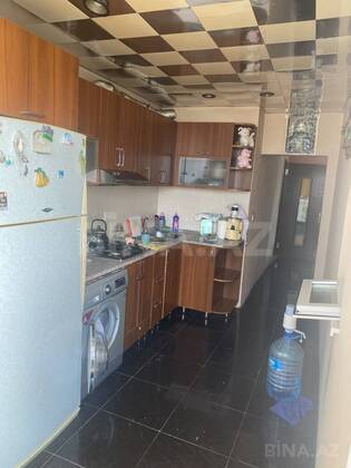 3 otaqlı Köhnə tikili, 20 Yanvar m., Bakı