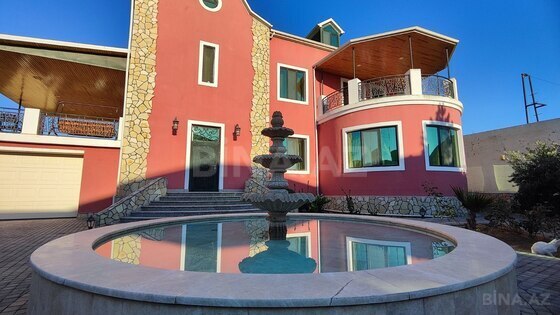 8 otaqlı Həyət evi/Bağ evi, Şüvəlan q., Bakı