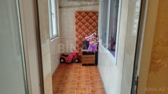 3 otaqlı Köhnə tikili, Şah İsmayıl Xətai m., Bakı