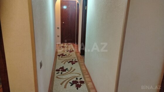 3 otaqlı Köhnə tikili, Şah İsmayıl Xətai m., Bakı