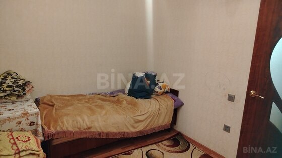 3 otaqlı Köhnə tikili, Şah İsmayıl Xətai m., Bakı