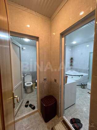 3 otaqlı Köhnə tikili, Şah İsmayıl Xətai m., Bakı