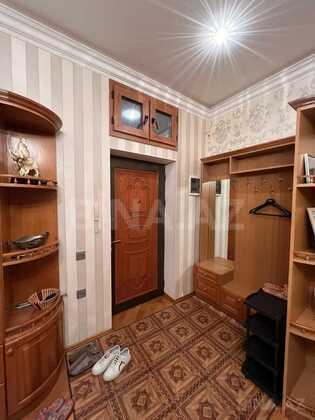 3 otaqlı Köhnə tikili, Şah İsmayıl Xətai m., Bakı