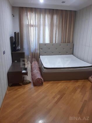 3 otaqlı Yeni tikili, Nizami m., Bakı