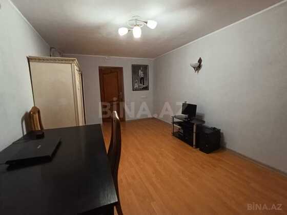 3 otaqlı Köhnə tikili, İnşaatçılar m., Bakı