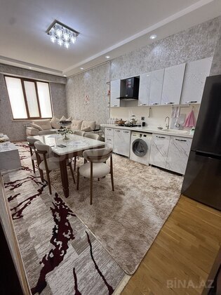 2 otaqlı Yeni tikili, Qara Qarayev m., Bakı