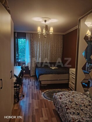 2 otaqlı Köhnə tikili, Memar Əcəmi m., Bakı