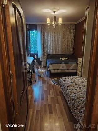 2 otaqlı Köhnə tikili, Memar Əcəmi m., Bakı