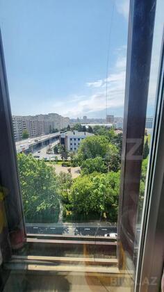 3 otaqlı Köhnə tikili, Gənclik m., Bakı
