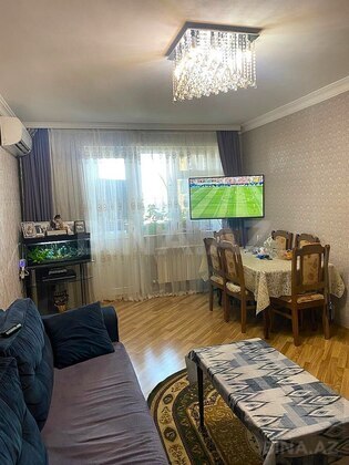 3 otaqlı Köhnə tikili, Gənclik m., Bakı