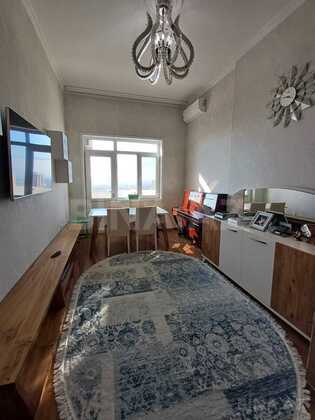 3 otaqlı Yeni tikili, Neftçilər m., Bakı
