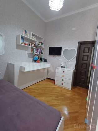 3 otaqlı Yeni tikili, Neftçilər m., Bakı