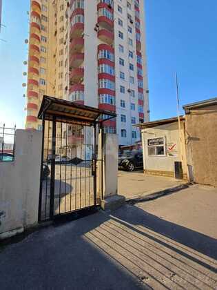 3 otaqlı Yeni tikili, Neftçilər m., Bakı