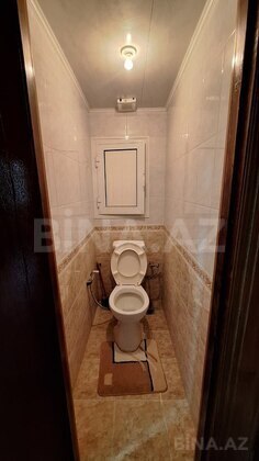 3 otaqlı Köhnə tikili, Xalqlar Dostluğu m., Bakı