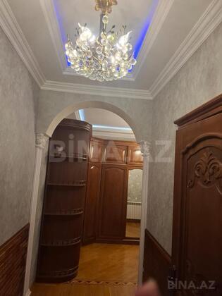 3 otaqlı Yeni tikili, Şah İsmayıl Xətai m., Bakı