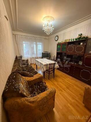 3 otaqlı Köhnə tikili, Nəsimi m., Bakı
