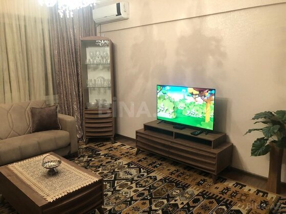 3 otaqlı Köhnə tikili, İçəri Şəhər m., Bakı