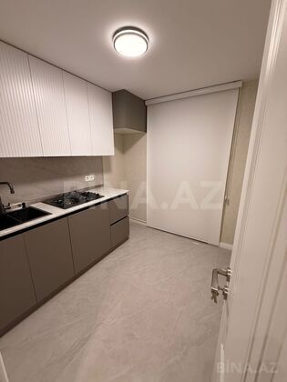 2 otaqlı Köhnə tikili, Elmlər Akademiyası m., Bakı