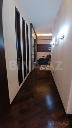 4 otaqlı Yeni tikili, Elmlər Akademiyası m., Bakı