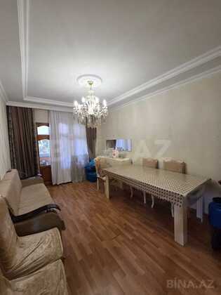 3 otaqlı Köhnə tikili, Əhmədli m., Bakı