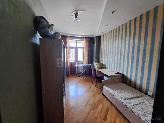 3 otaqlı Yeni tikili, 8 Noyabr m., Bakı