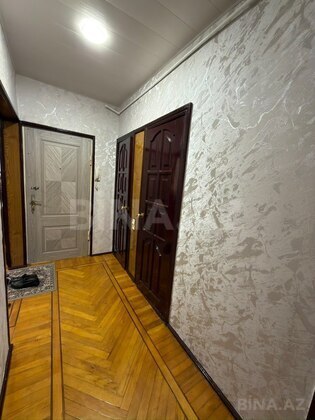 2 otaqlı Köhnə tikili, Neftçilər m., Bakı