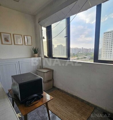 2 otaqlı Köhnə tikili, Şah İsmayıl Xətai m., Bakı