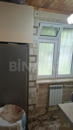 1 otaqlı Köhnə tikili, Qara Qarayev m., Bakı