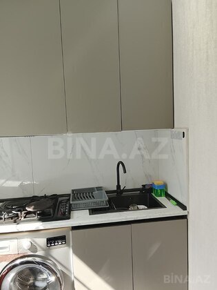 3 otaqlı Köhnə tikili, Neftçilər m., Bakı