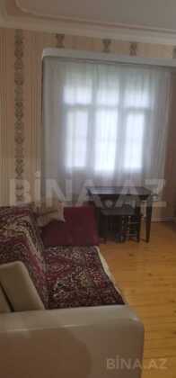 2 otaqlı Köhnə tikili, Həzi Aslanov m., Bakı