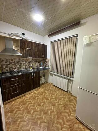 2 otaqlı Köhnə tikili, Bakıxanov q., Bakı
