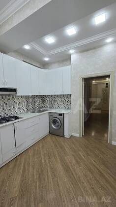 3 otaqlı Yeni tikili, İnşaatçılar m., Bakı