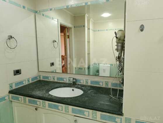 3 otaqlı Köhnə tikili, İçəri Şəhər m., Bakı