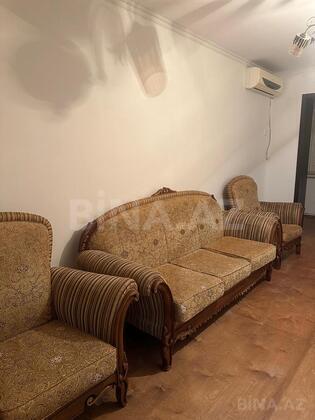 2 otaqlı Köhnə tikili, Bakıxanov q., Bakı