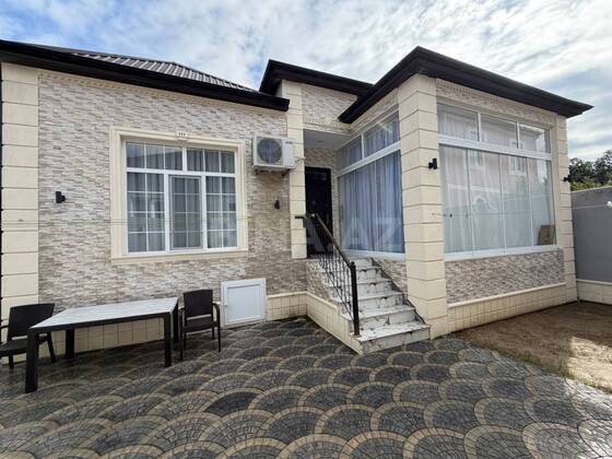 4 otaqlı Həyət evi/Bağ evi, Binə q., Bakı