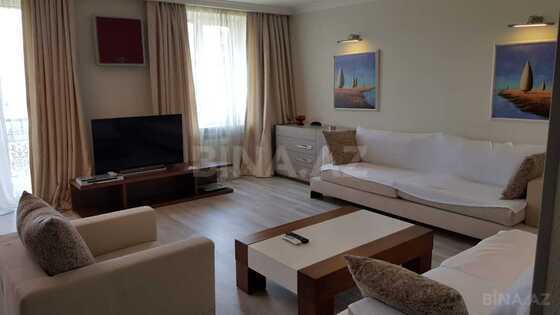 2 otaqlı Köhnə tikili, İçəri Şəhər m., Bakı
