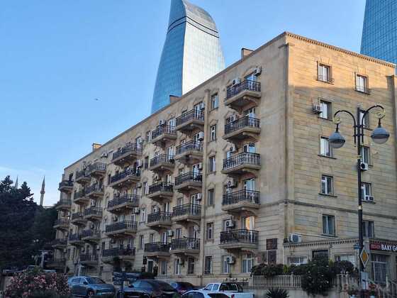 2 otaqlı Köhnə tikili, İçəri Şəhər m., Bakı