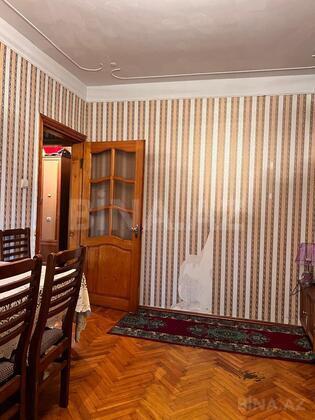 2 otaqlı Köhnə tikili, Xalqlar Dostluğu m., Bakı