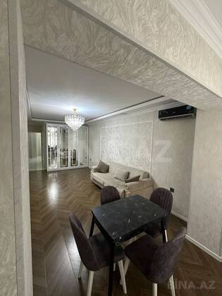 3 otaqlı Köhnə tikili, Əhmədli m., Bakı
