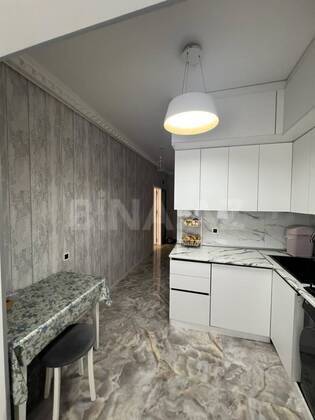 2 otaqlı Köhnə tikili, Həzi Aslanov m., Bakı