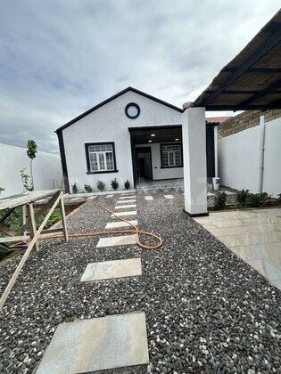 3 otaqlı Həyət evi/Bağ evi, Binə q., Bakı