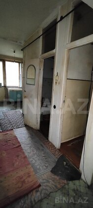 3 otaqlı Köhnə tikili, Bakıxanov q., Bakı
