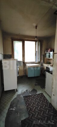 3 otaqlı Köhnə tikili, Bakıxanov q., Bakı