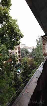 3 otaqlı Köhnə tikili, Bakıxanov q., Bakı