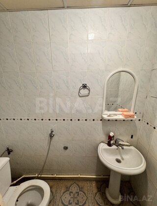 3 otaqlı Köhnə tikili, 28 May m., Bakı
