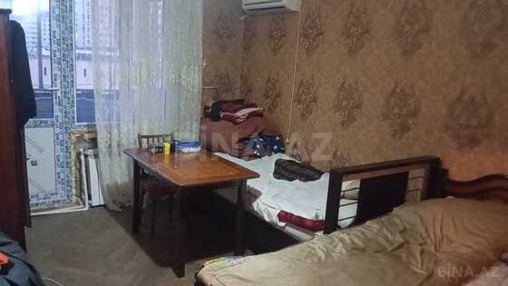 1 otaqlı Köhnə tikili, Elmlər Akademiyası m., Bakı